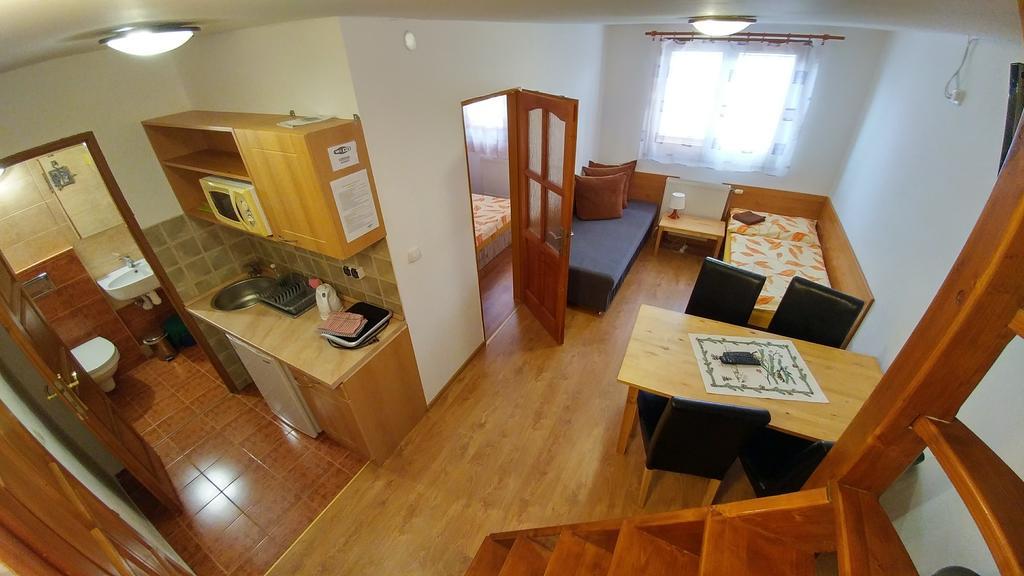 Apartmany Centrum Pavčina Lehota Extérieur photo